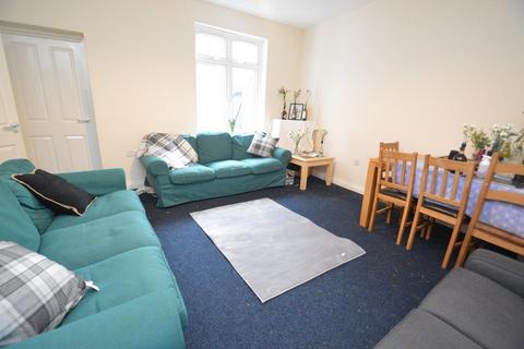 3 bedroom house to rent, High Wood View, Durham, DH1