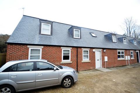 3 bedroom house to rent, Peartree Cottages, Durham, DH1