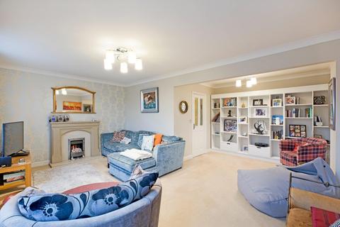 5 bedroom townhouse for sale, Ron Lawton Crescent, Burley in Wharfedale LS29