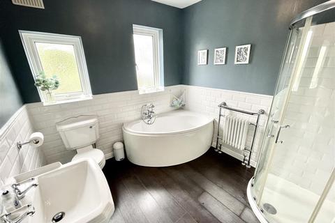 80 Lower Compton Road, Plymouth, PL3 5DW