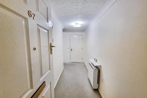 2 bedroom apartment for sale, Georgian Court, Spalding