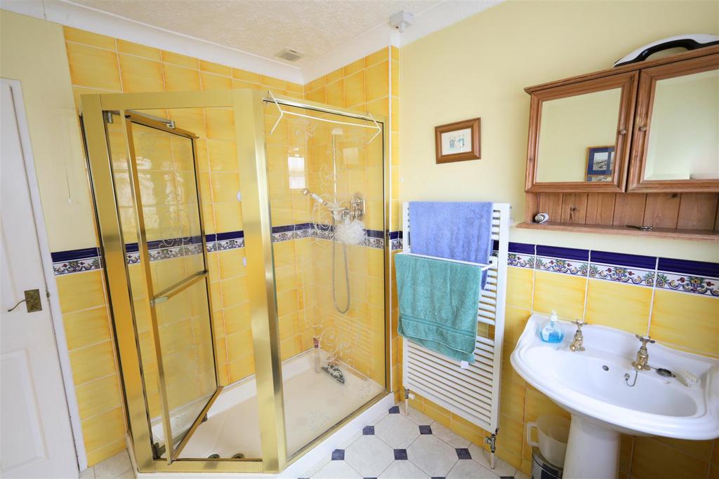 Shower room (formerly bathroom)