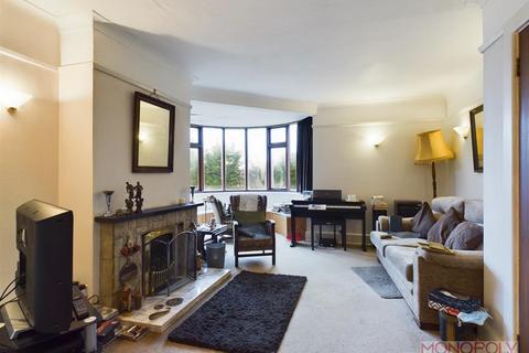 Kincraig Pistyll Hill, Marford, Wrexham, LL12 8LE