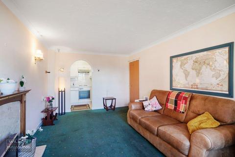 1 bedroom retirement property for sale, Hanbury Court, Northwick Park Road, Harrow HA1