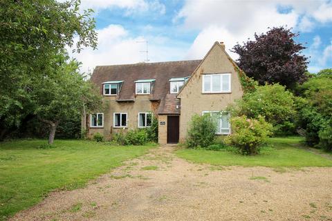 4 bedroom detached house to rent, Coton Road, Cambridge CB3