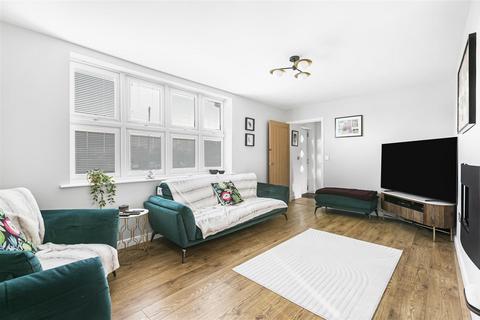 10 Rectory Road, Duxford, Cambridge, CB22 4RZ