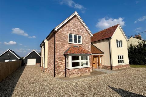 5 bedroom detached house for sale, Haddenham Road, Wilburton CB6