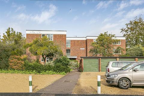 4 Croftgate, Cambridge, CB3 9EG