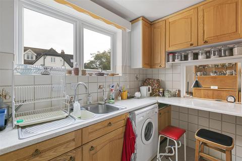 4 Croftgate, Cambridge, CB3 9EG
