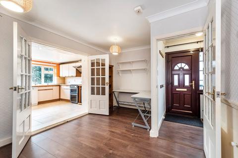 3 bedroom semi-detached house to rent - Swanley Road, Welling, DA16