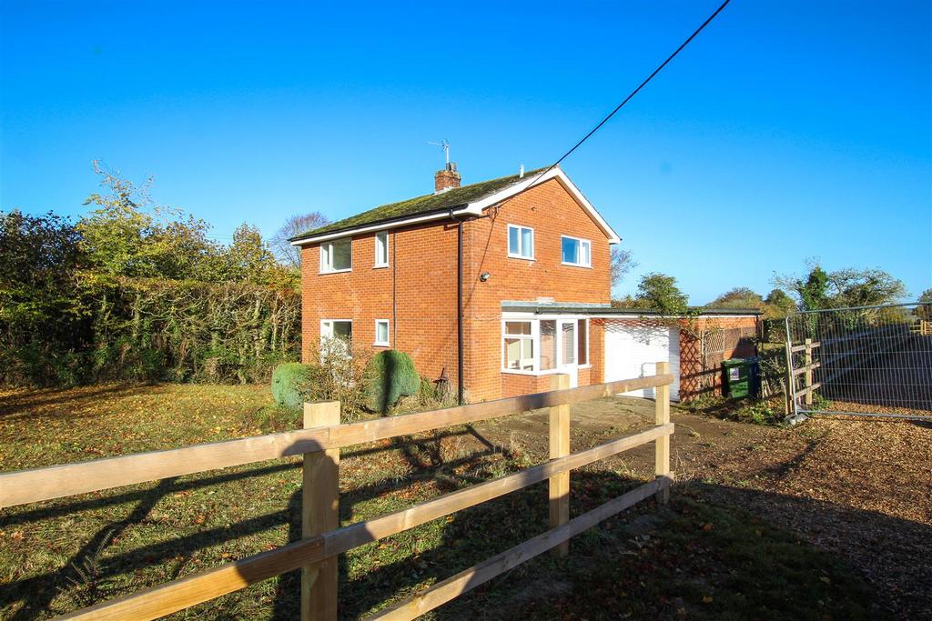 Tinkers Lane, Cambridge CB23 3 bed detached house £1,300 pcm (£300 pw)