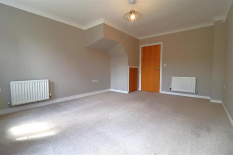 2 bedroom house to rent, Reach Road, Cambridge CB25