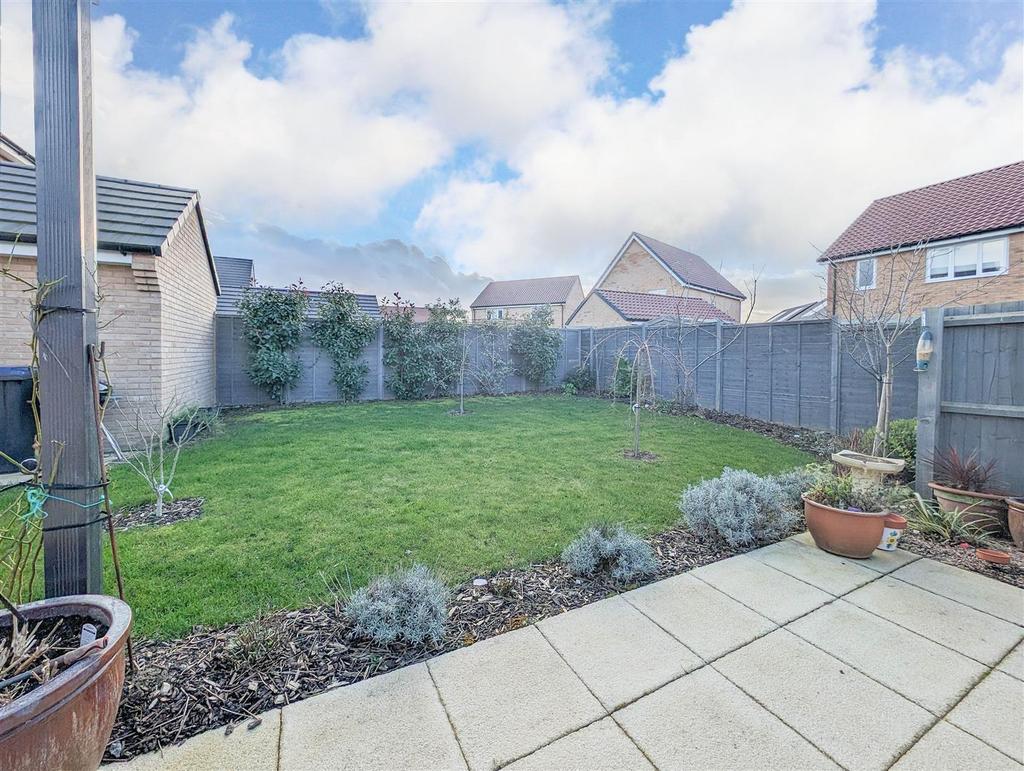 Bluebell Road, Isleham CB7 4 bed detached house for sale £425,000