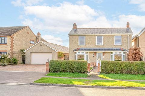 4 bedroom detached house for sale, Longmeadow, Lode CB25