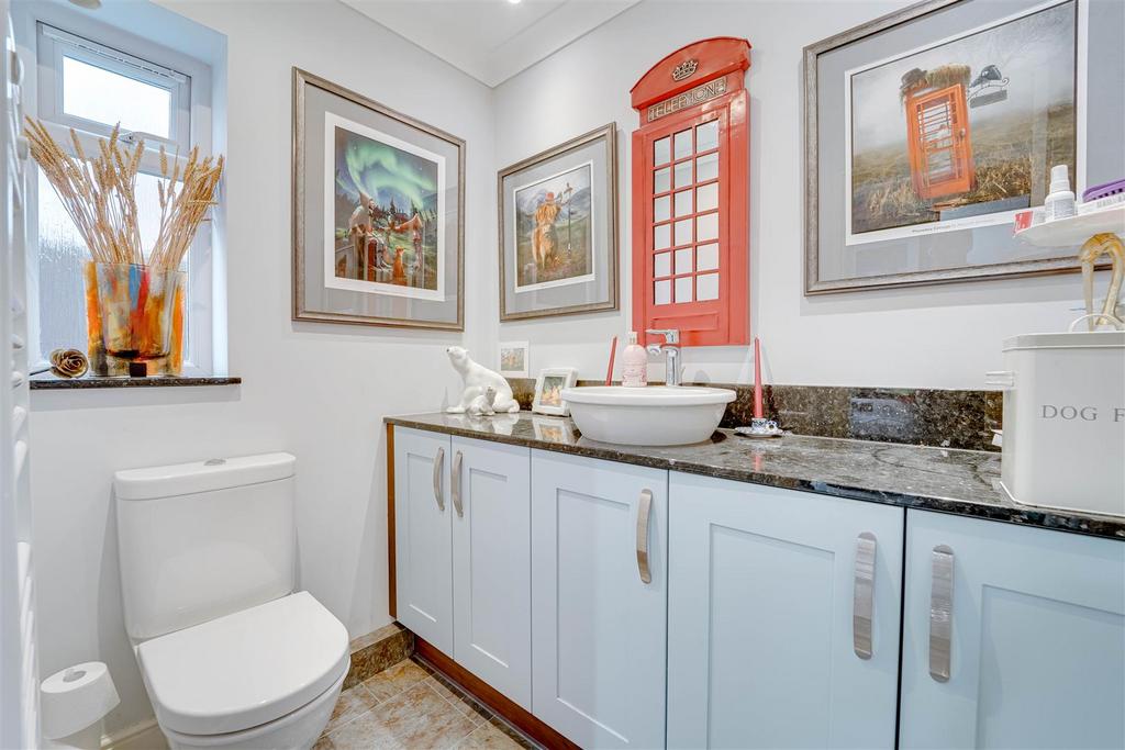 11 Longmeadow-50.jpg