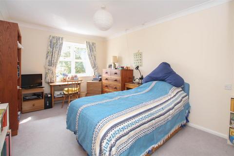 1 bedroom retirement property for sale, Audley Court, Saffron Walden CB11