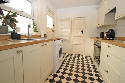 3 bedroom terraced house for sale, Osborne Road, East Cowes, Isle Of Wight