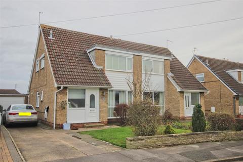 3 bedroom semi-detached house for sale, Montreal Crescent, Cottingham