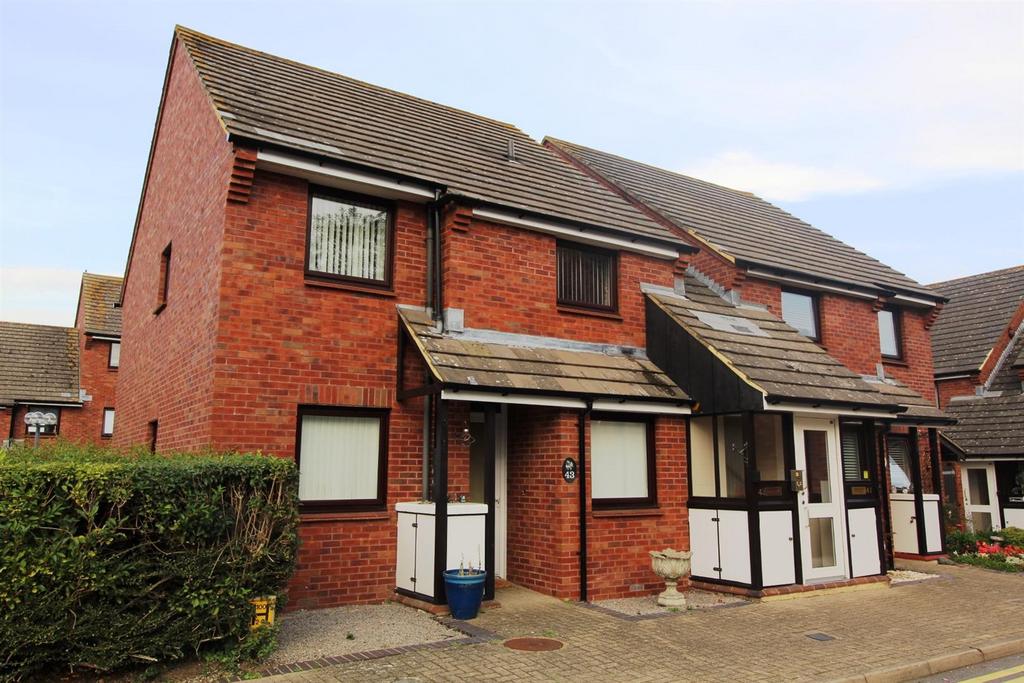 Fairhaven, Egham TW20 2 bed retirement property for sale £155,000