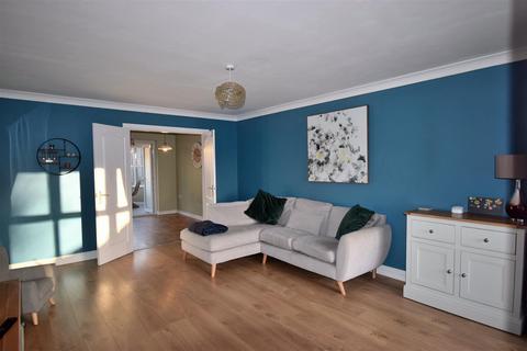 15 The Oaks, West Cornforth, Ferryhill, DL17 9JT