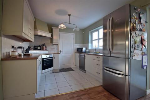 15 The Oaks, West Cornforth, Ferryhill, DL17 9JT