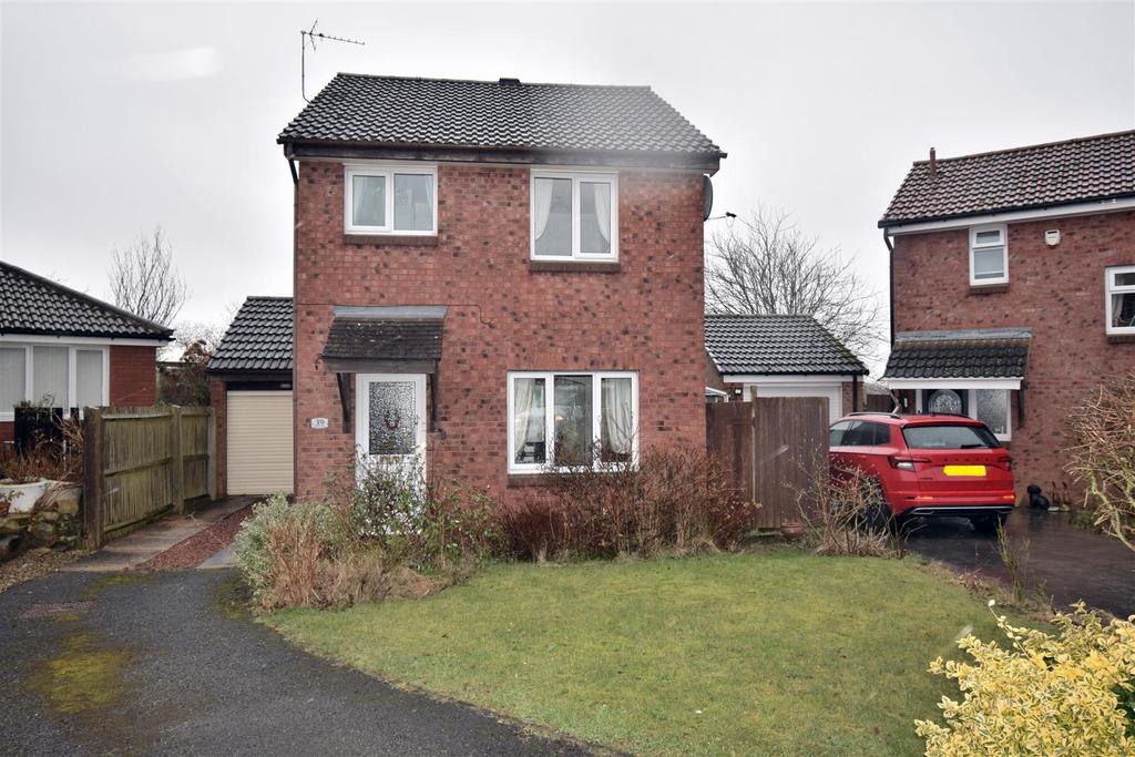 Cleves Court, Ferryhill 3 bed detached house for sale £134,950