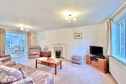 4 bedroom detached house for sale, Teasel Drive, Ely CB6