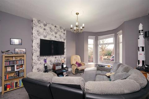 5 bedroom end of terrace house for sale, Bay View, Millom