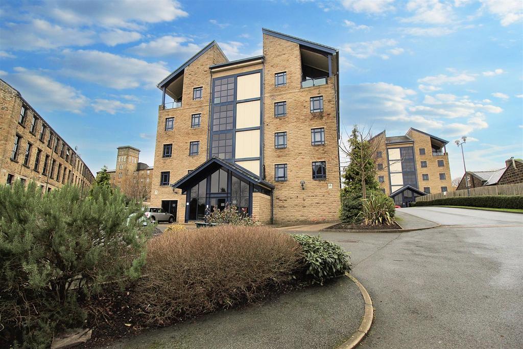 Equilibrium, Lindley, Huddersfield... 2 bed apartment for sale £120,000