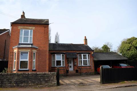 4 bedroom detached house for sale, Cliffe Road, Birstall, Leicester