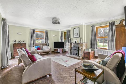 Harborough House Long Road, Comberton, Cambridge, CB23 7DQ