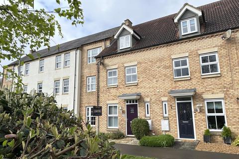 3 bedroom townhouse for sale, Longchamp Drive, Ely CB7