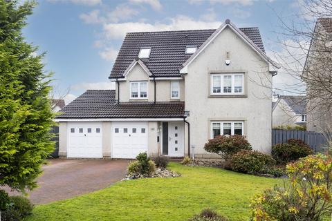 6 bedroom detached house to rent, Honeywell Drive, Stepps, Glasgow