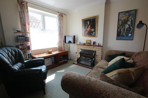 33 Buckthorn, Ely, CB7 4TN