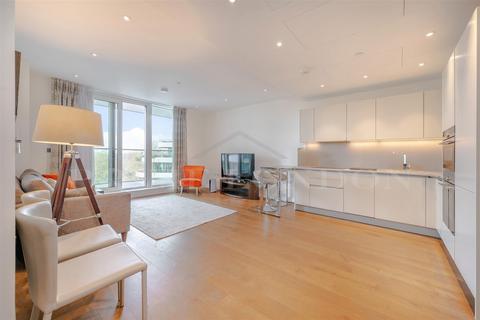 1 bedroom apartment for sale, Camellia House, Vista Chelsea Bridge, London