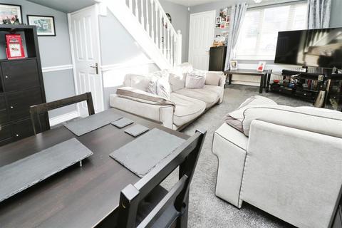 7 Hazelhurst Close, Dalton, Rotherham, S65 3HL