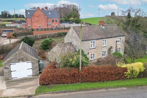 4 bedroom detached house for sale, Station Road, Scarcliffe, Chesterfield