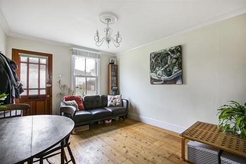 139 Church End, Cherry Hinton, Cambridge, CB1 3LF