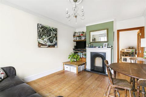 139 Church End, Cherry Hinton, Cambridge, CB1 3LF
