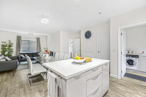 146 Osprey Drive, Trumpington, Cambridge, CB2 9FU