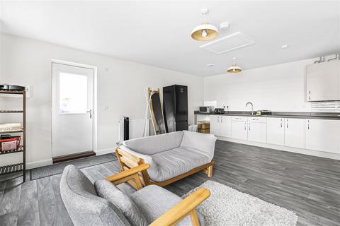 146 Osprey Drive, Trumpington, Cambridge, CB2 9FU