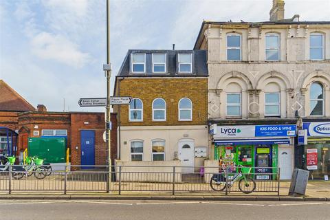 2 bedroom apartment for sale, London Road, Tooting