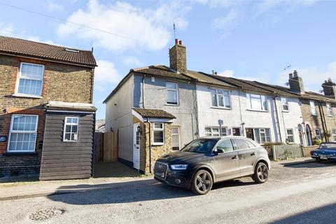 2 bedroom end of terrace house for sale, High Street, Wouldham
