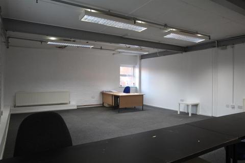 Office to rent, Whickham View, Newcastle upon Tyne NE15