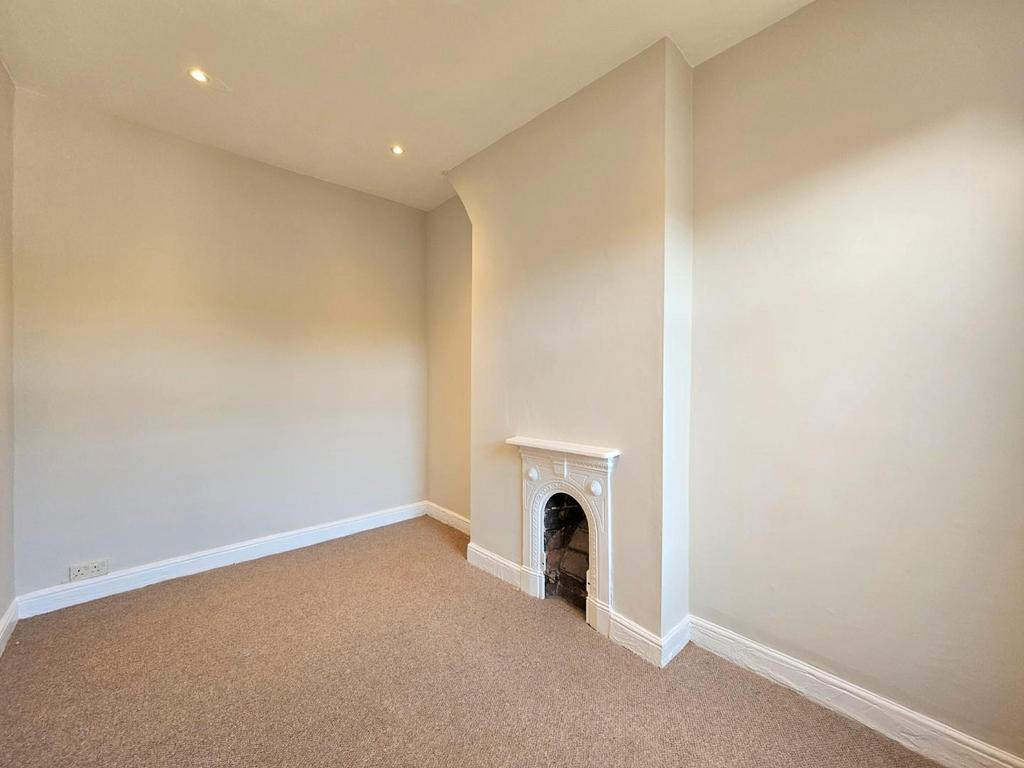 Bedroom 2 Aspect 2