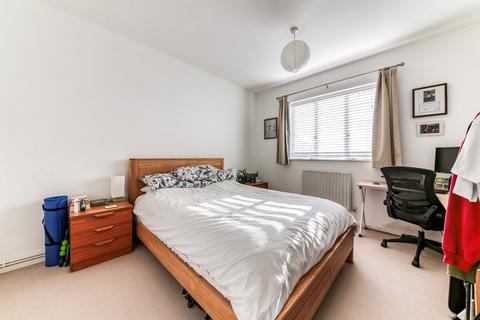 1 bedroom flat for sale, Bromley Road, London, SE6