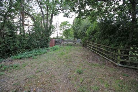Land for sale - Pasture land on the fringes of Yatton