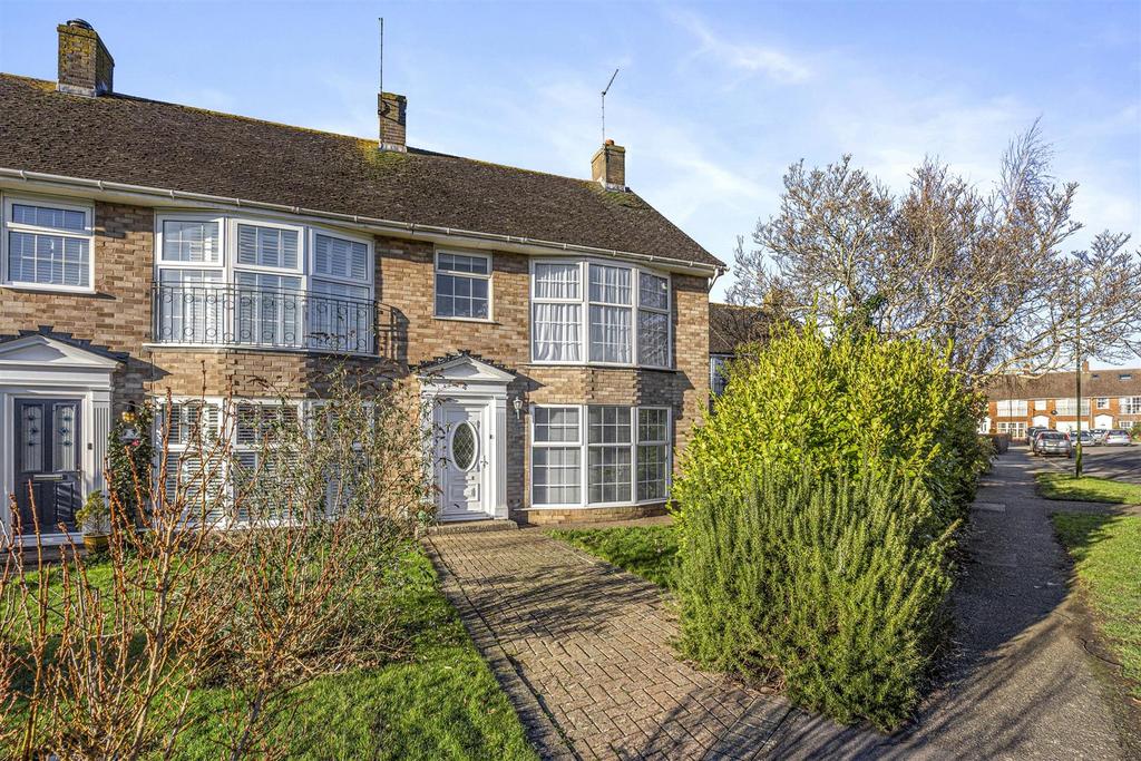 Greenacres, ShorehamBySea 3 bed house for sale £500,000