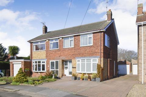 3 bedroom semi-detached house for sale - Church Close, Anlaby, Hull