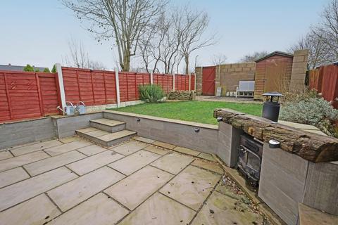 3 bedroom terraced house for sale, Kenilworth Drive, Earby, BB18